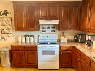 3833 Churchill Road Chattanooga, TN 37406 - Photo 6 of 27 IMG_5118