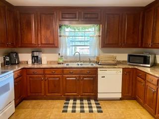 3833 Churchill Road Chattanooga, TN 37406 - Photo 7 of 27 IMG_5130