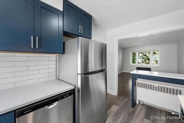 $2,400 | 2729 West Berwyn Avenue, Unit 2, Chicago, IL 60625