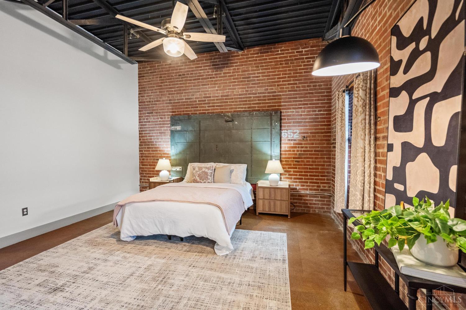 512 Reading Road, Unit 203 Cincinnati, OH 45202 - Photo 23 of 44 Gallery Image 23