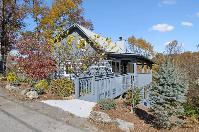306 Beech Ridge Lane, Gatlinburg, TN 37738