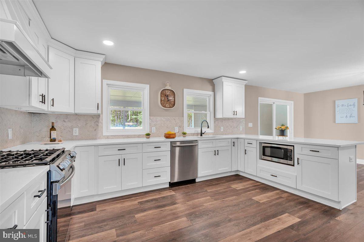 1161 Moss Mill Road Hammonton, NJ 08037 - Photo 19 of 54 Chef's Kitchen