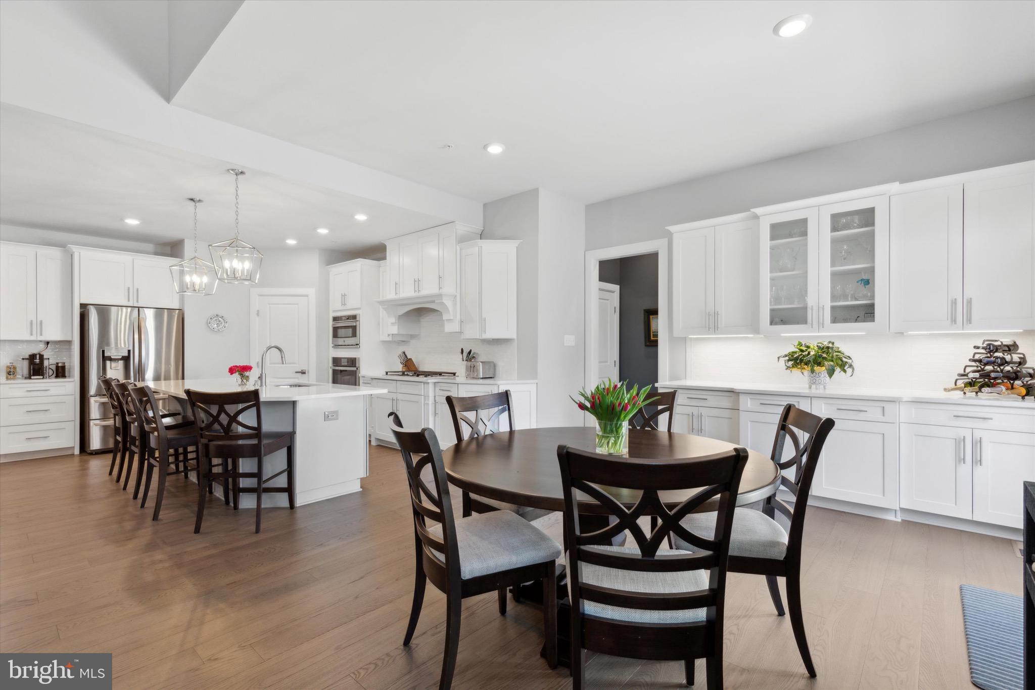 325 AP Even Road Wayne, PA 19087 - Photo 16 of 41 Kitchen & Breakfast Area