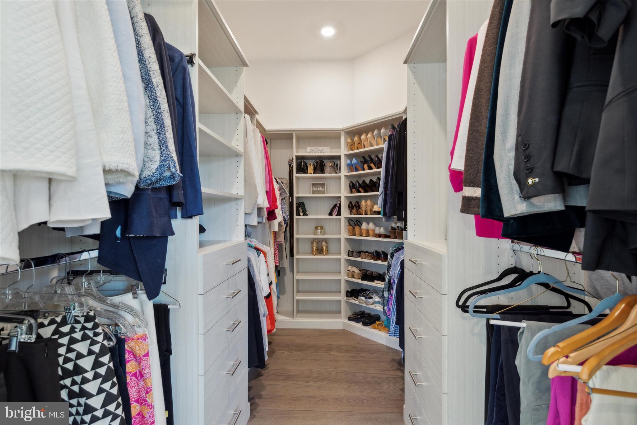 325 AP Even Road Wayne, PA 19087 - Photo 23 of 41 Walk-in Closet