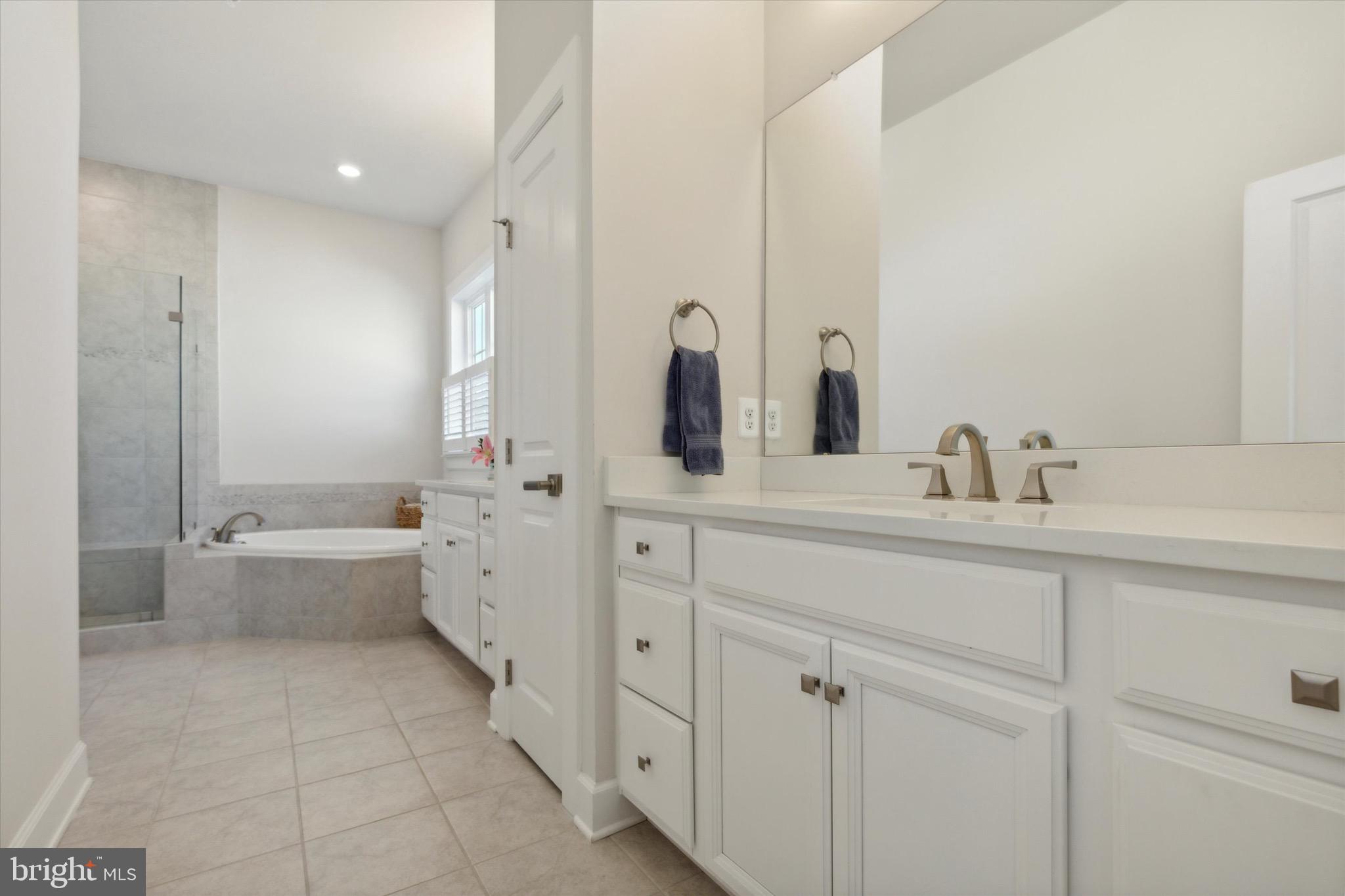 325 AP Even Road Wayne, PA 19087 - Photo 24 of 41 Primary Bathroom