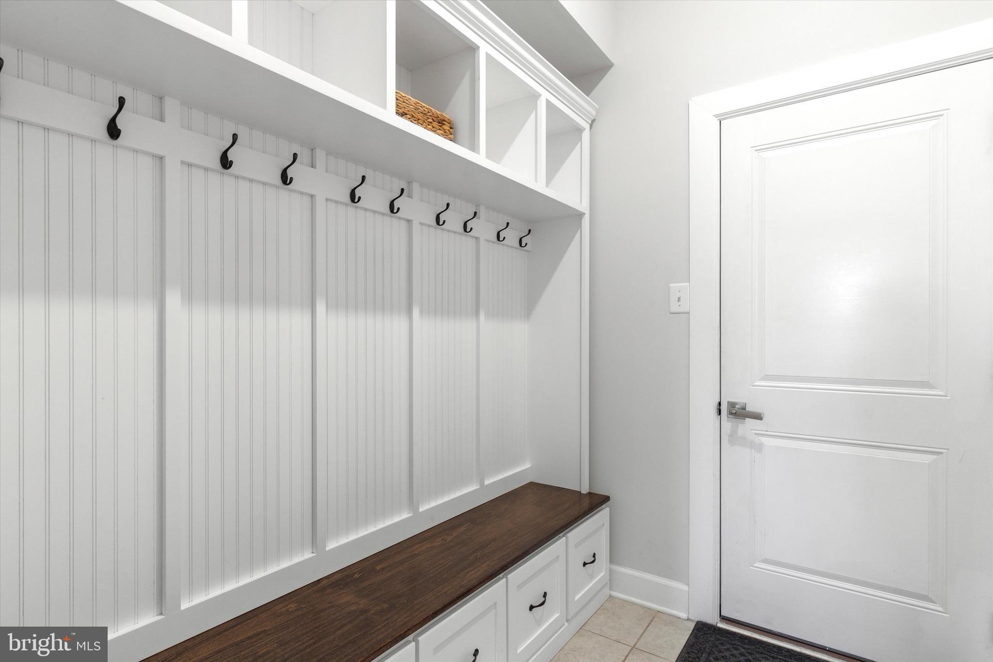 325 AP Even Road Wayne, PA 19087 - Photo 26 of 41 Mudroom with cubbies