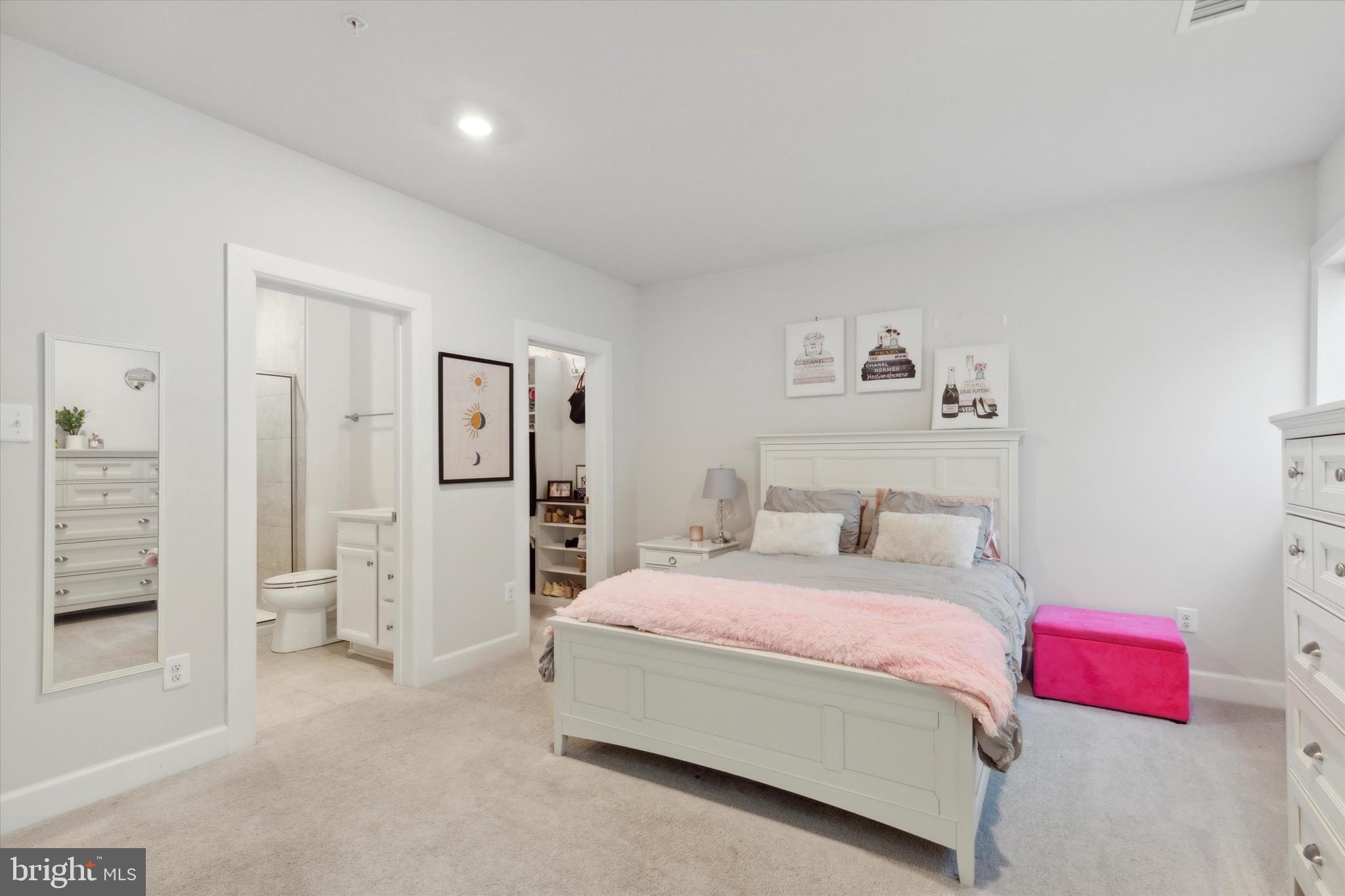 325 AP Even Road Wayne, PA 19087 - Photo 37 of 41 Basement Bedroom
