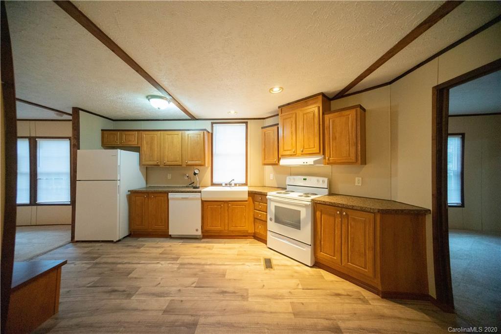 714 Triplett Road Cleveland, NC 27013 - Photo 5 of 16 Gallery Image 5