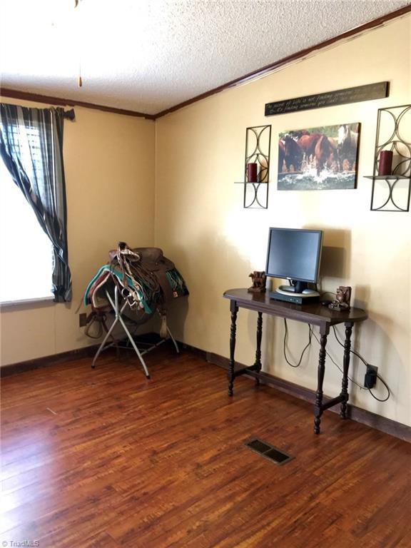 524 Kapps Mill Road Elkin, NC 28621 - Photo 13 of 27 Gallery Image 13