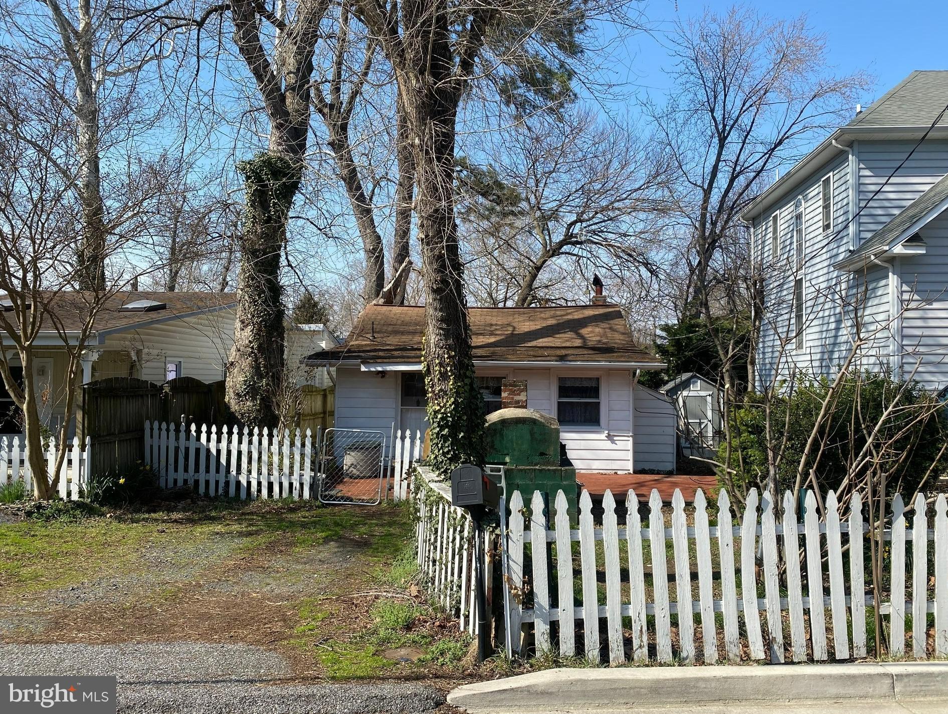 21 Elm Road Riva, MD 21140 - Photo 2 of 6