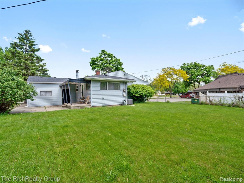 30941 West Seven Mile Road Livonia, MI 48152 - Photo 19 of 22