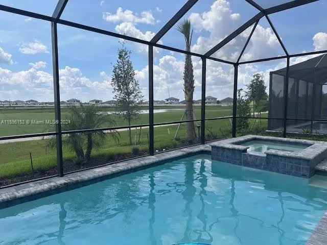 a view of outdoor space