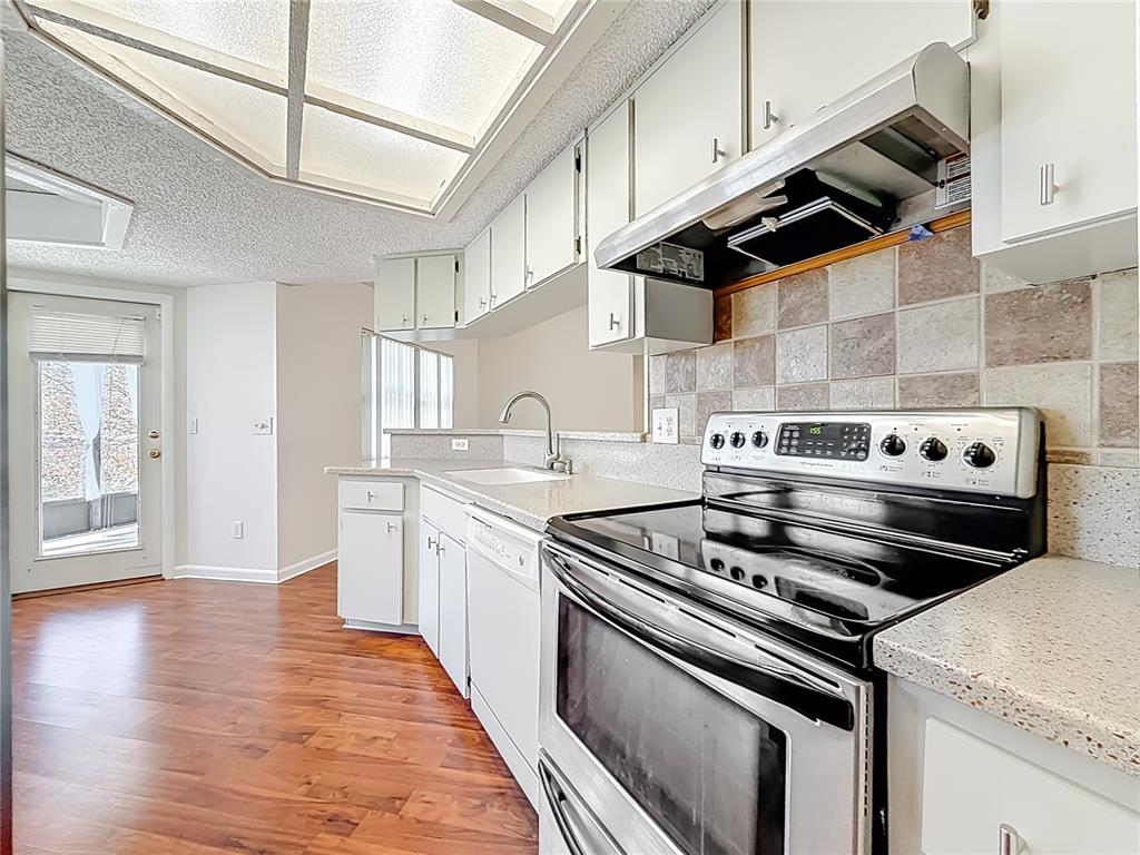 3845 Erin Brook Drive New Port Richey, FL 34655 - Photo 15 of 43