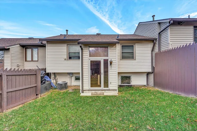 $219,950 | 517 Dillon Drive, Vinton, VA 24179