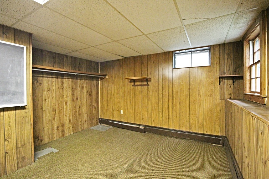 70 Batchelder Road Reading, MA 01867 - Photo 18 of 21 Gallery Image 18
