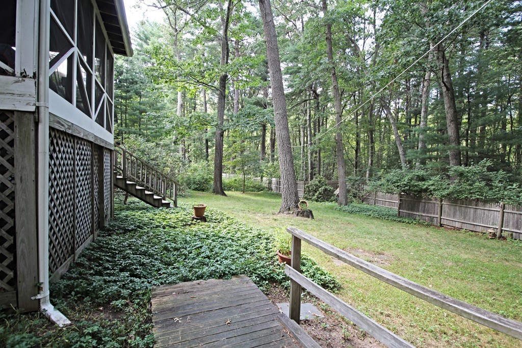 70 Batchelder Road Reading, MA 01867 - Photo 5 of 21 Gallery Image 5