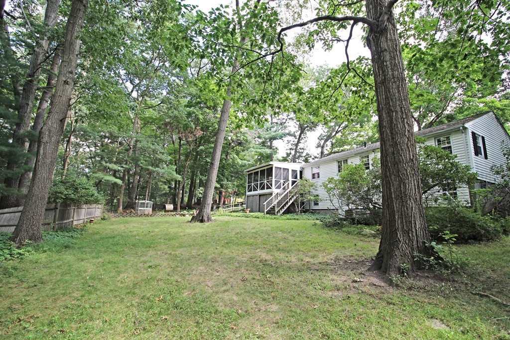70 Batchelder Road Reading, MA 01867 - Photo 7 of 21 Gallery Image 7