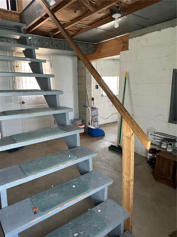 748 Winfield Road Cabot, PA 16023 - Photo 17 of 22 INTERIOR STEPS TO MAIN LIVING LEVEL
