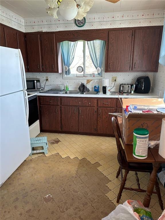 748 Winfield Road Cabot, PA 16023 - Photo 6 of 22 Gallery Image 6