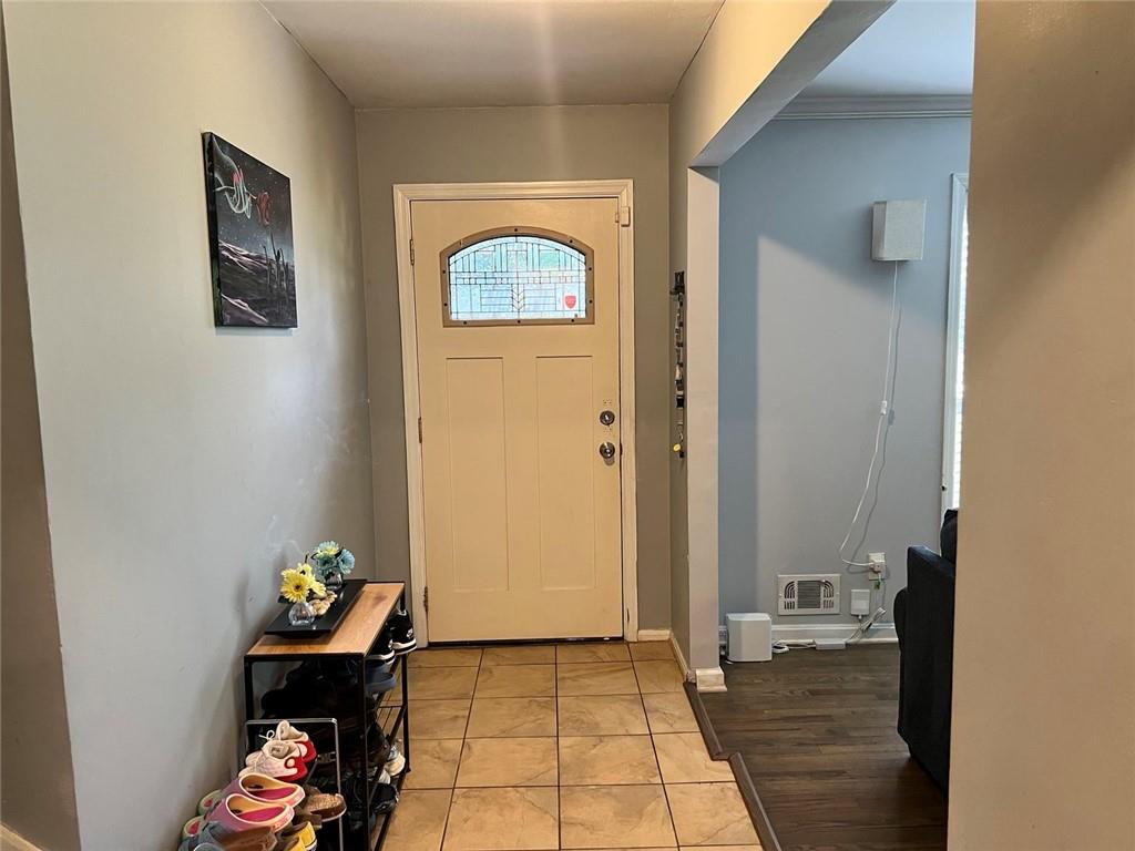 2436 Glenrock Drive Decatur, GA 30032 - Photo 2 of 27