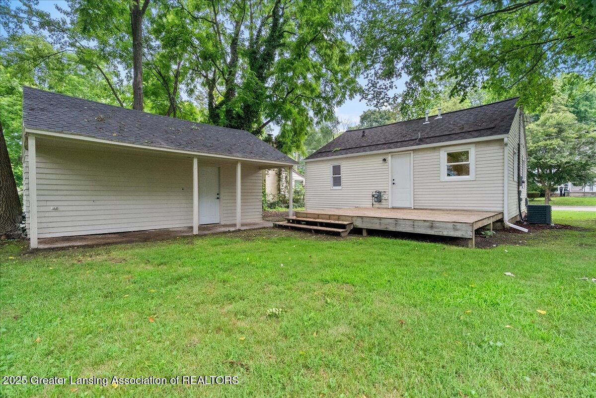 204 East Cavanaugh Road Lansing, MI 48910 - Photo 26 of 30 28-Media Jett - 31