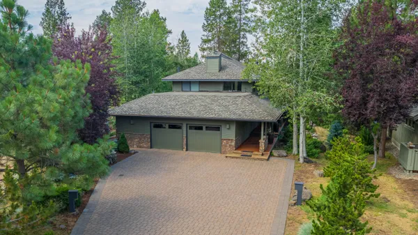 $1,600,000 | 57845 Fir Cone Lane, Sunriver, OR 97707
