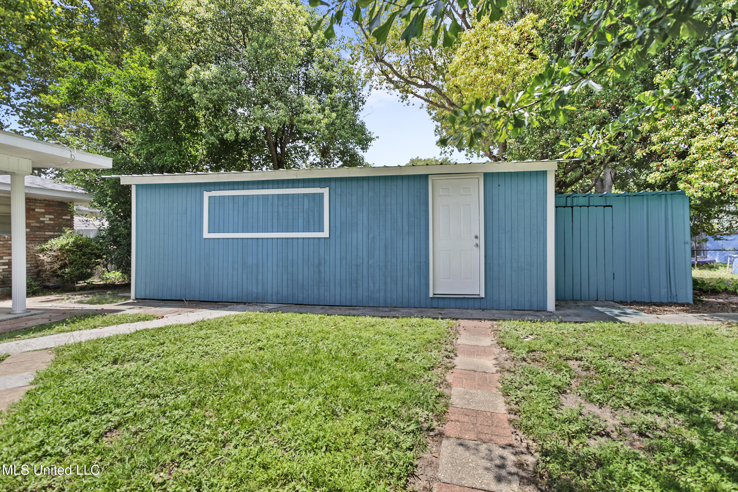 808 Magnolia Street Long Beach, MS 39560 - Photo 8 of 41 08-Storage