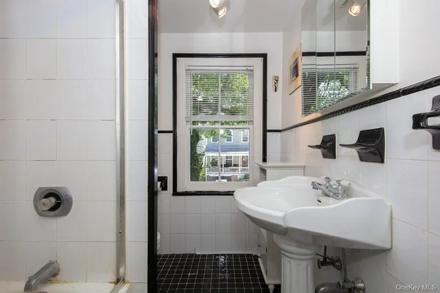 $640,000 | 36 4th Avenue, Nyack, NY 10960