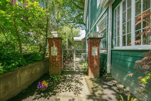 $640,000 | 36 4th Avenue, Nyack, NY 10960