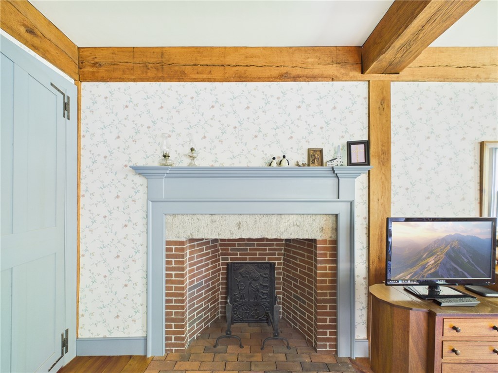 307 Stony Fort Road Saunderstown, RI 02874 - Photo 33 of 48