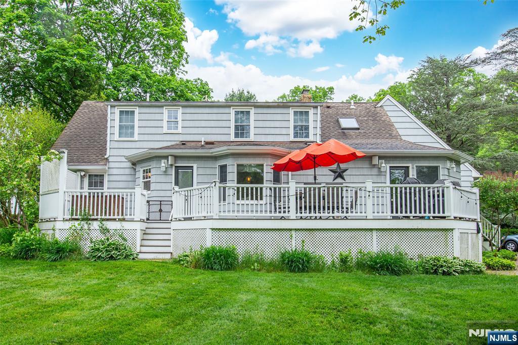 12 Yorke Road Mountain Lakes, NJ 07046 - Photo 27 of 31