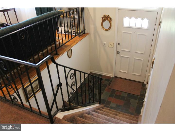 390 North Post Road Princeton Junction, NJ 08550 - Photo 4 of 14