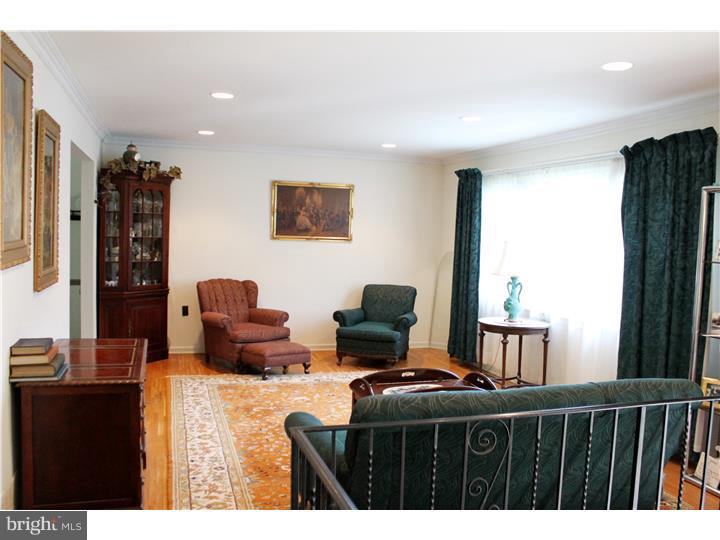 390 North Post Road Princeton Junction, NJ 08550 - Photo 5 of 14
