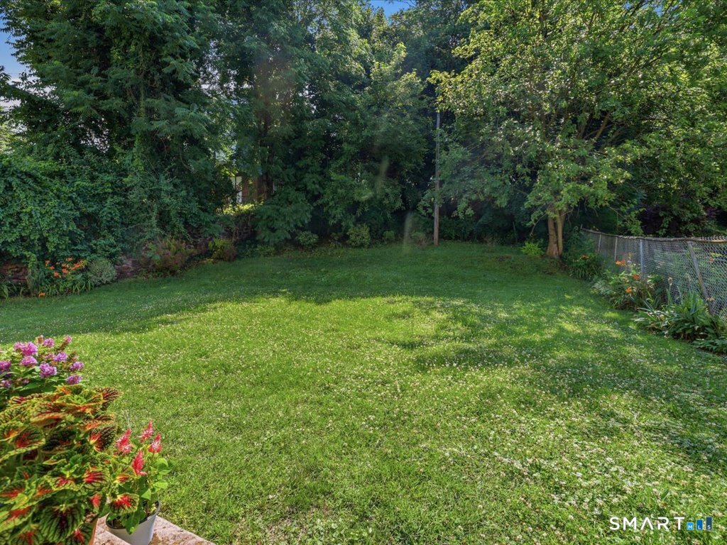 53 Maple Street Meriden, CT 06451 - Photo 33 of 35