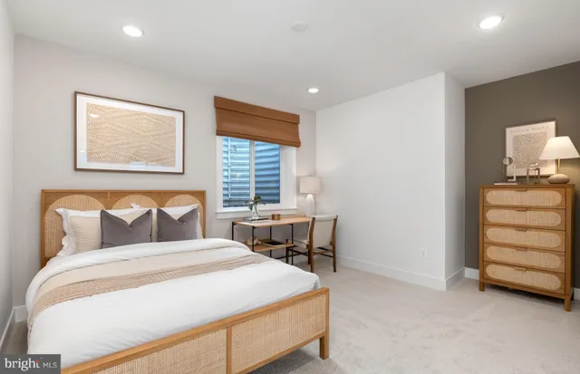 $1,220,046 | 42810 Cattail Crk Drive, Leesburg, VA 20176