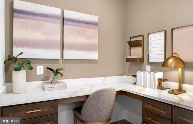 $1,220,046 | 42810 Cattail Crk Drive, Leesburg, VA 20176