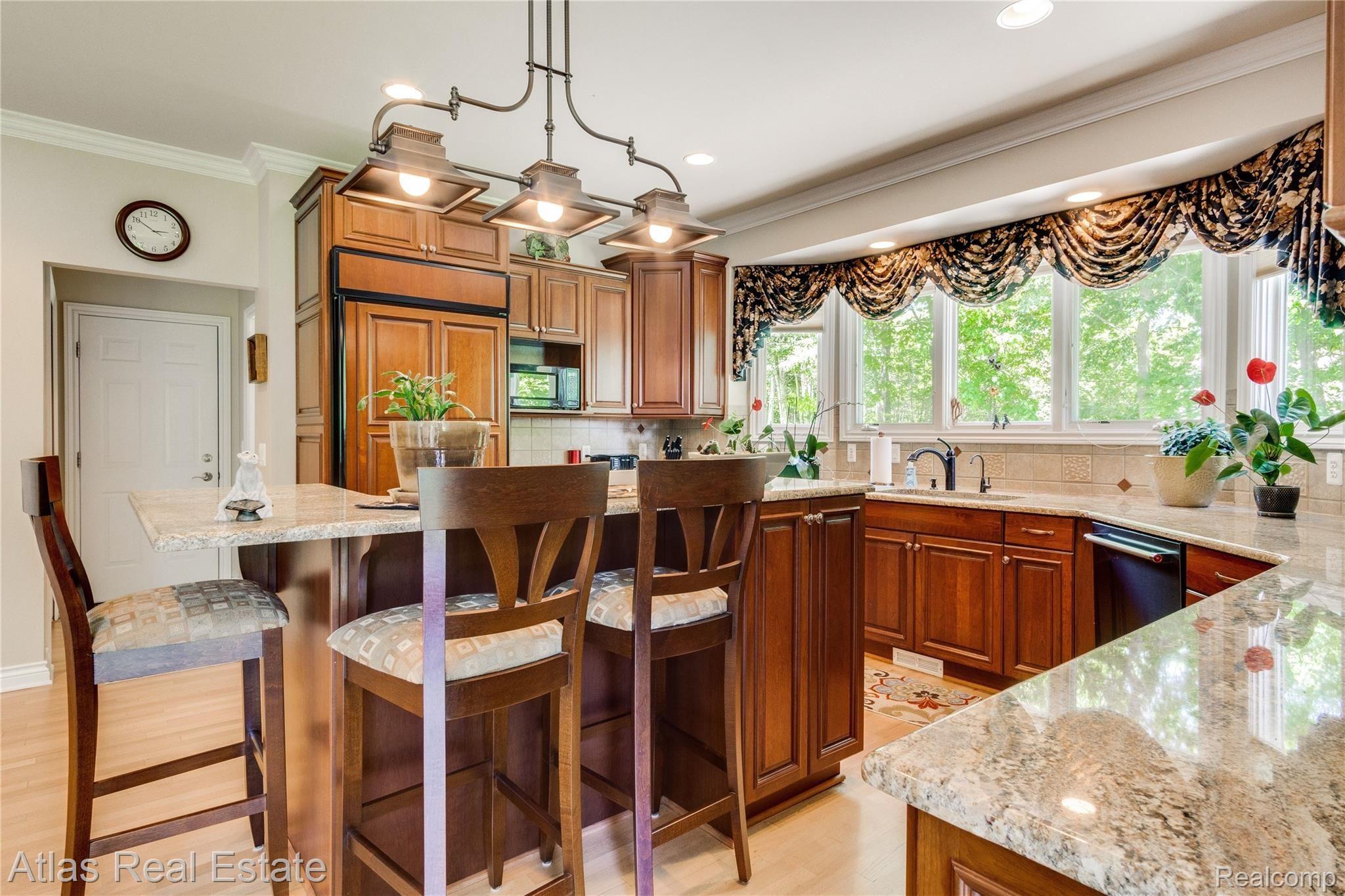 9077 Ridge Road Goodrich, MI 48438 - Photo 37 of 73 kitchen 5.jpg