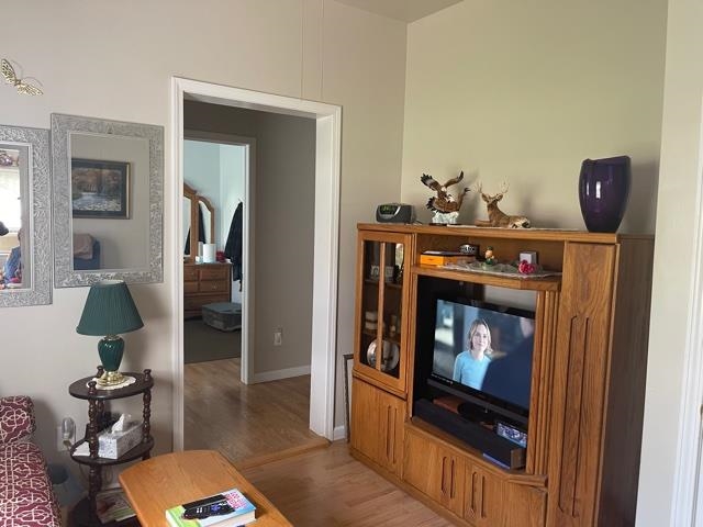 6678 Esmond Road Hale, MI 48739 - Photo 12 of 18 1887569-11.JPG