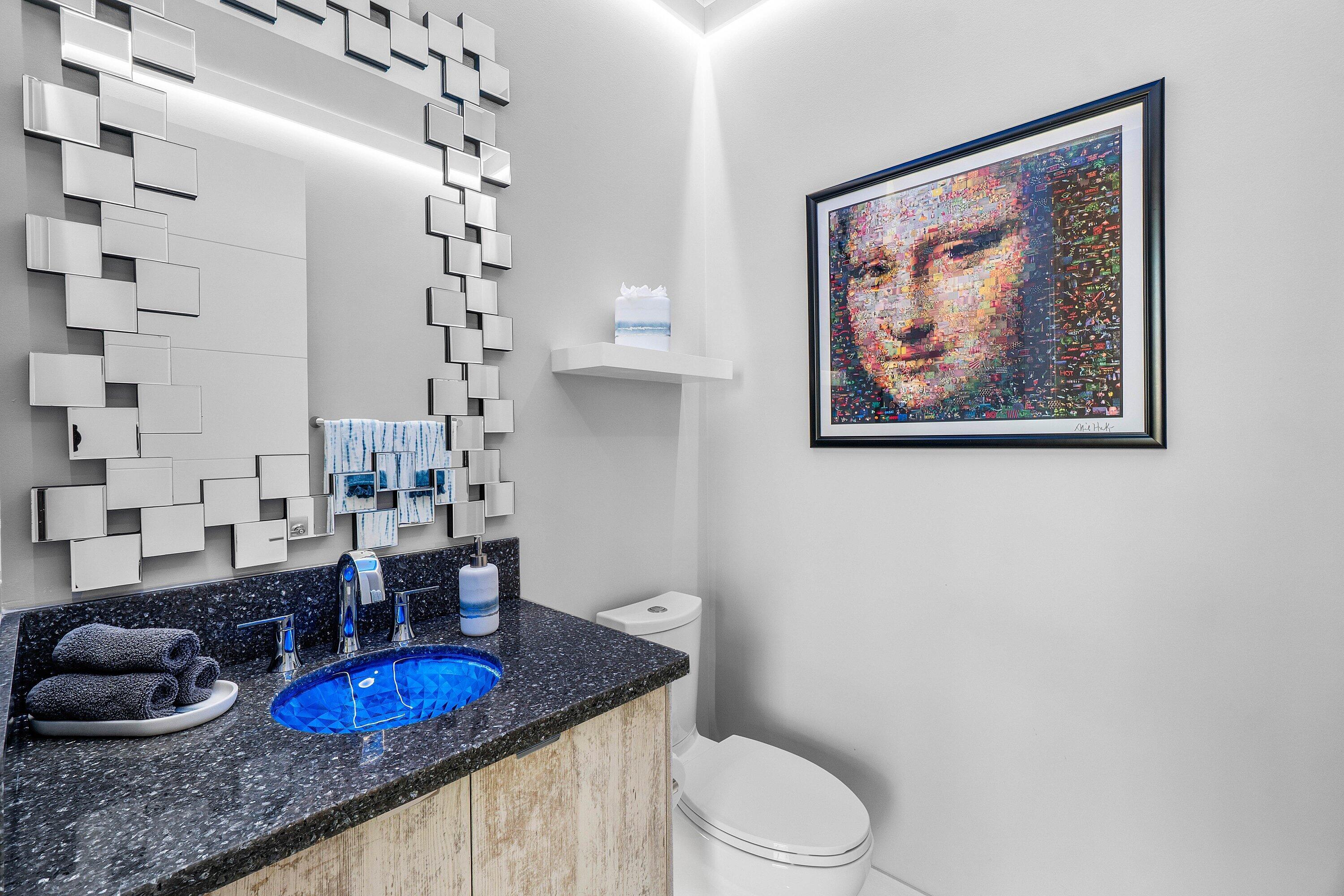 9657 Vescovato Way Boca Raton, FL 33496 - Photo 20 of 68 Powder Room