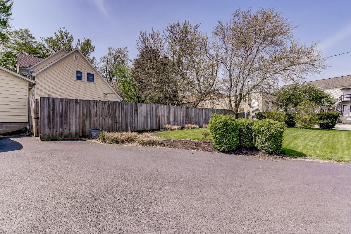 209 East Main Street Rochester, IL 62563 - Photo 27 of 47