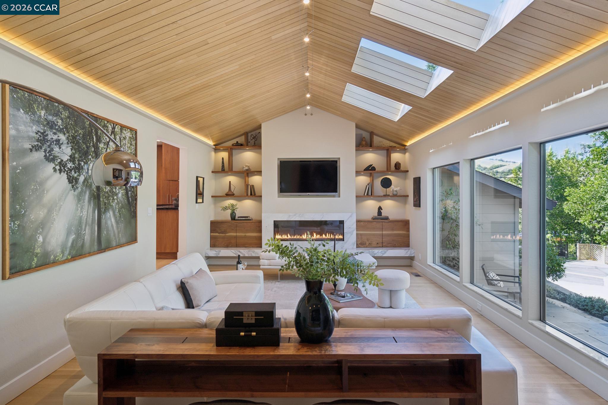 3345 Ridge Road Lafayette, CA 94549 - Photo 4 of 29