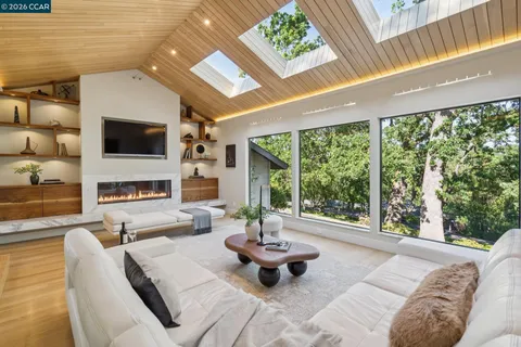 $2,195,000 | 3345 Ridge Road, Lafayette, CA 94549