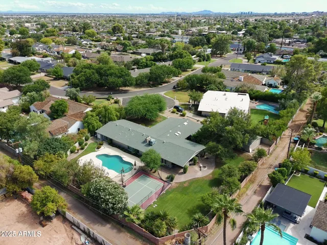 $2,999,999 | 6002 East Calle Rosa, Scottsdale, AZ 85251