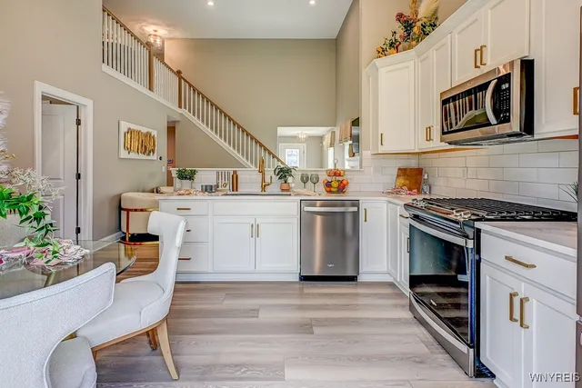 $602,300 | 37 A Stonham Way, Amherst, NY 14221