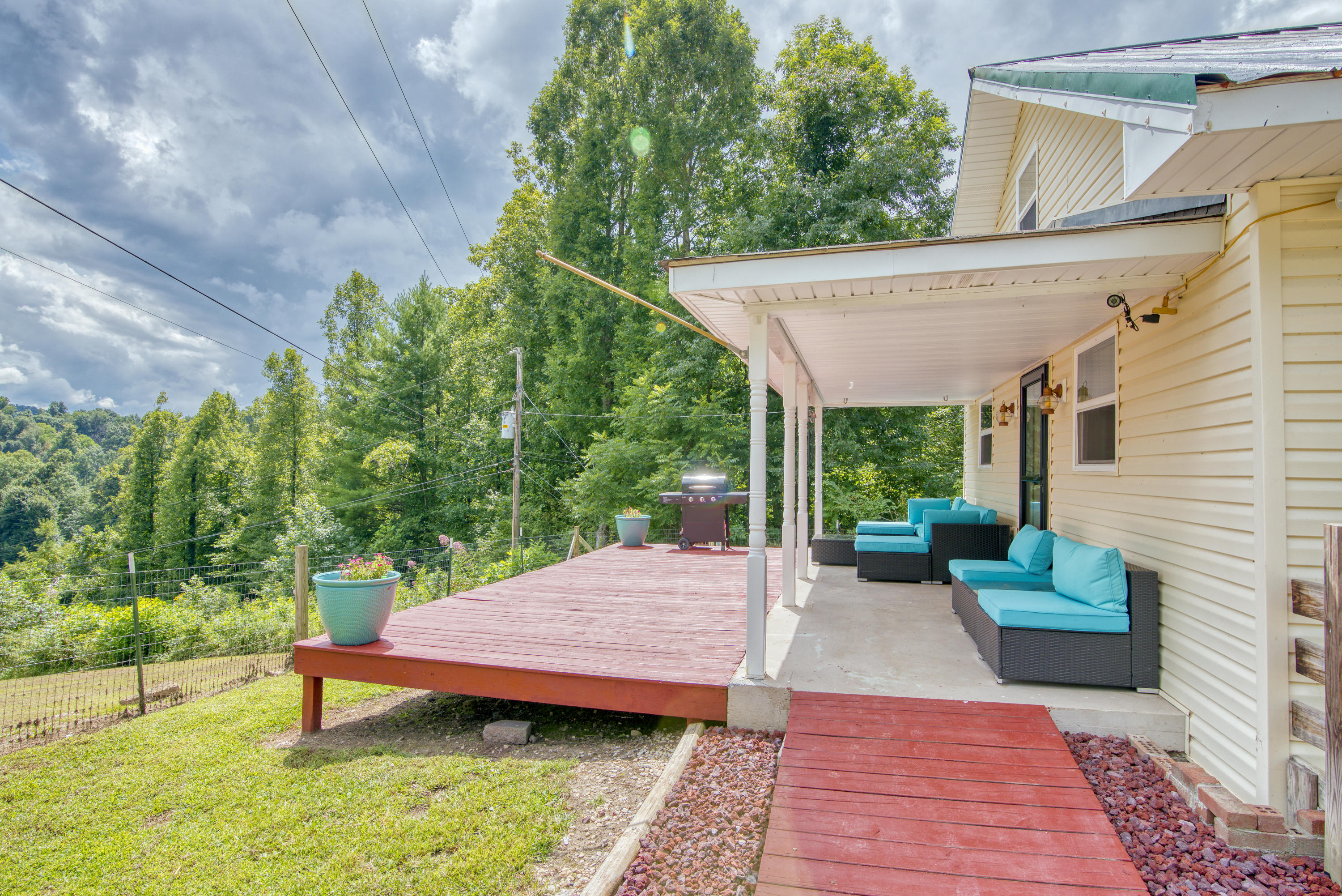 105 George Williams Road Elizabethton, TN 37643 - Photo 13 of 38 DSC_6958_MLS