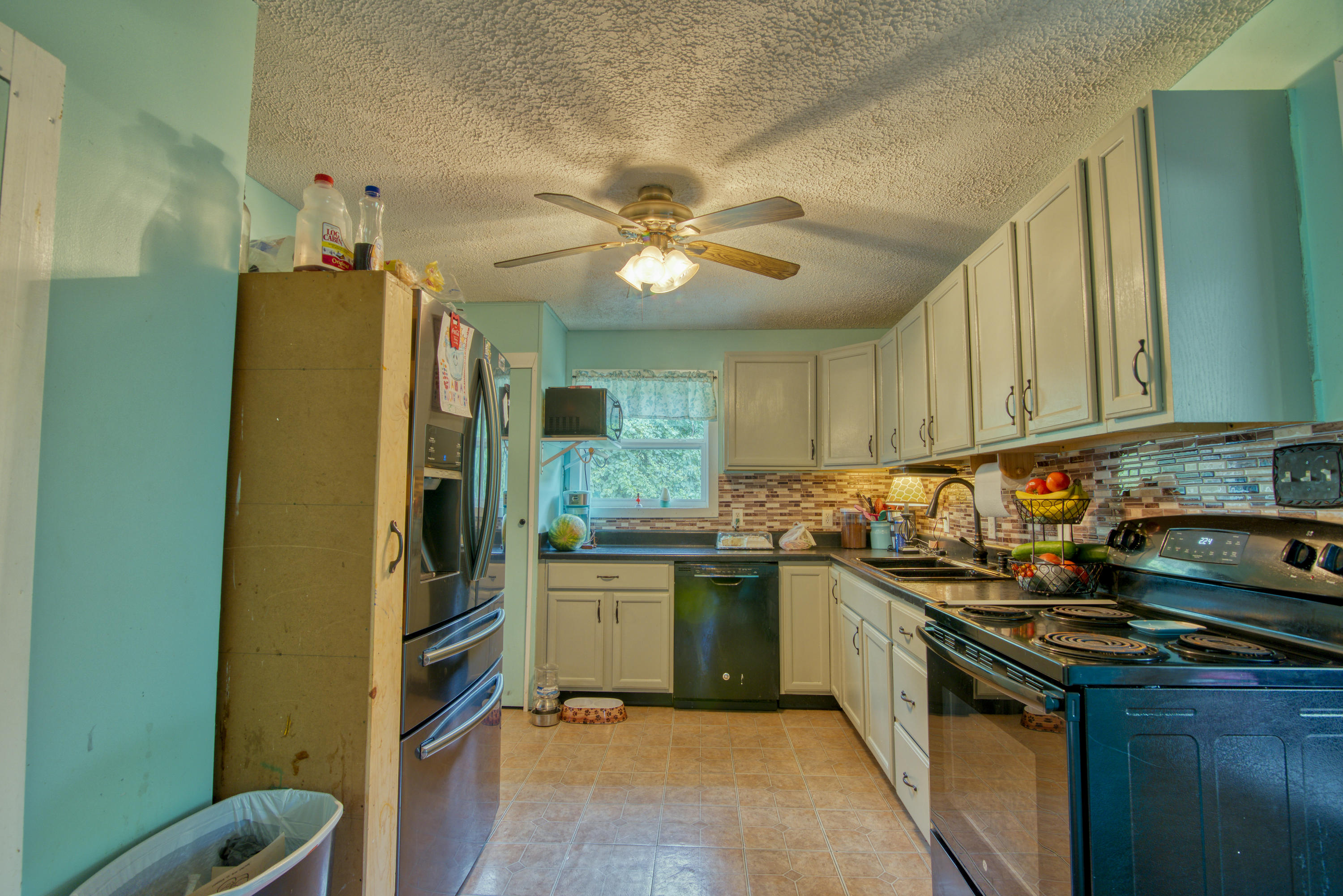 105 George Williams Road Elizabethton, TN 37643 - Photo 20 of 38 DSC_6985_MLS