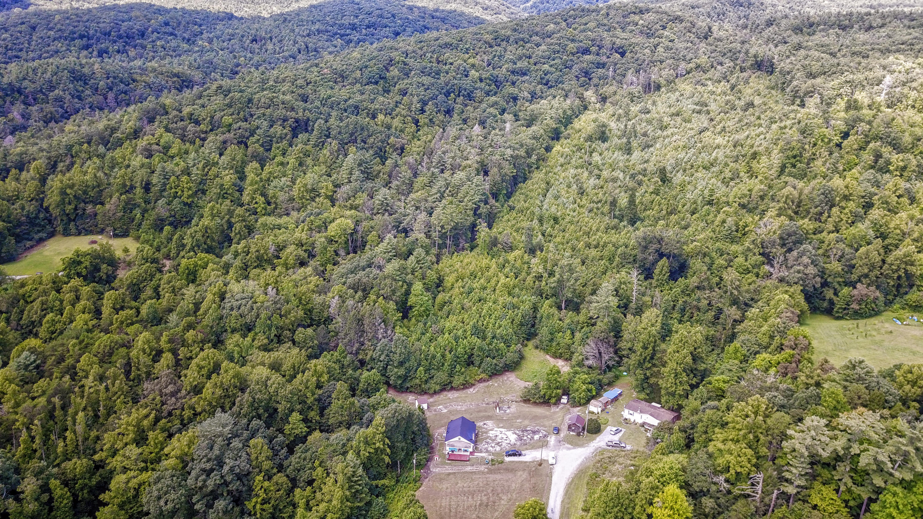 105 George Williams Road Elizabethton, TN 37643 - Photo 33 of 38 DJI_0038_MLS