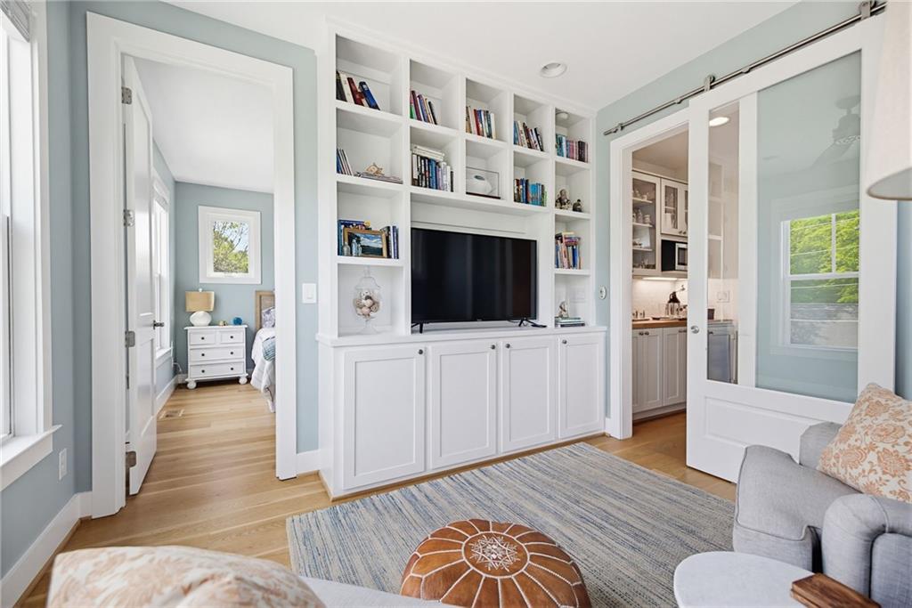 115 South Columbia Drive Decatur, GA 30030 - Photo 13 of 36 a living room with furniture and a flat screen tv
