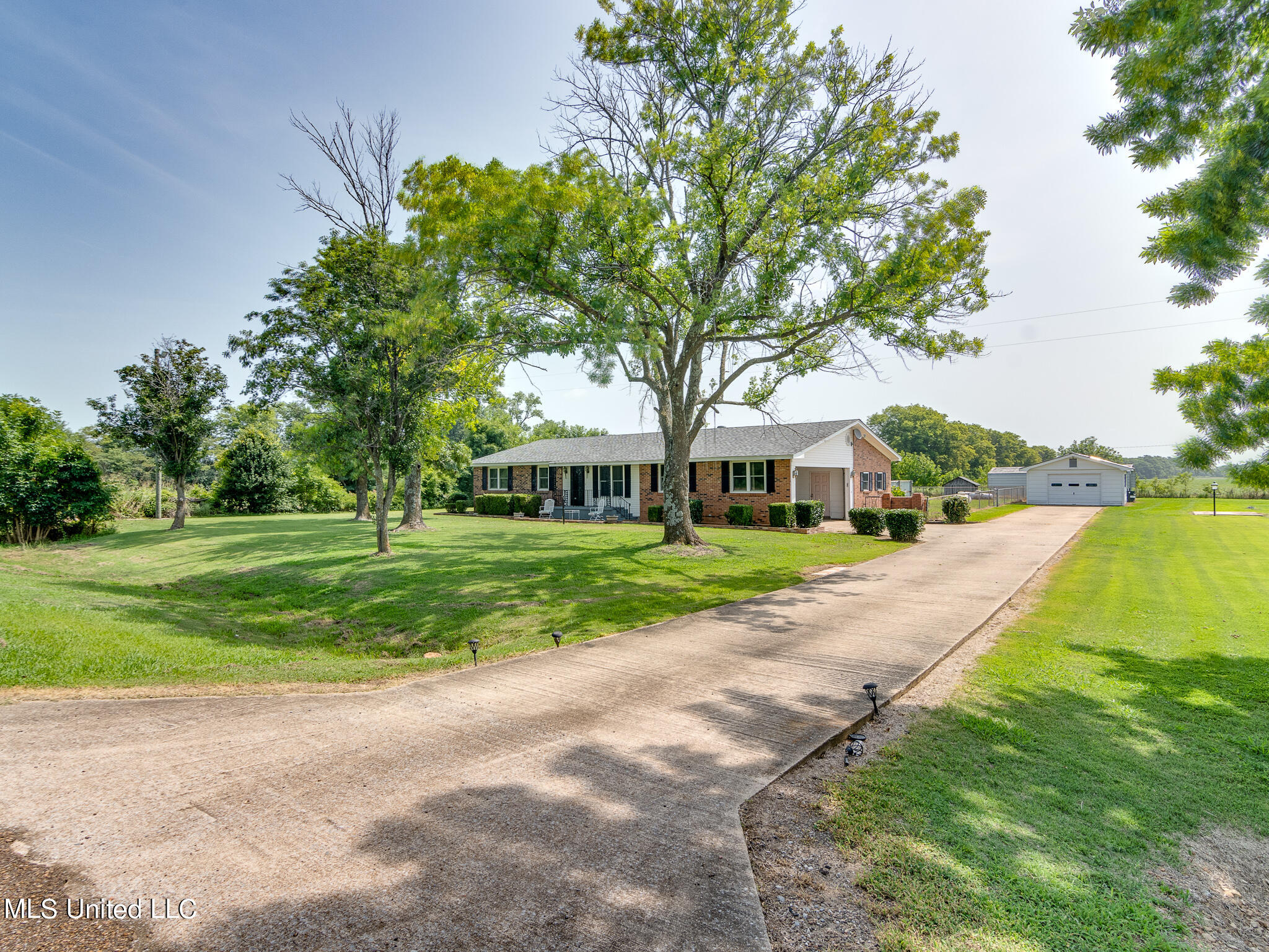 7545 Dubbs Road Dundee, MS 38626 - Photo 1 of 46 7545 Dubbs Road-1