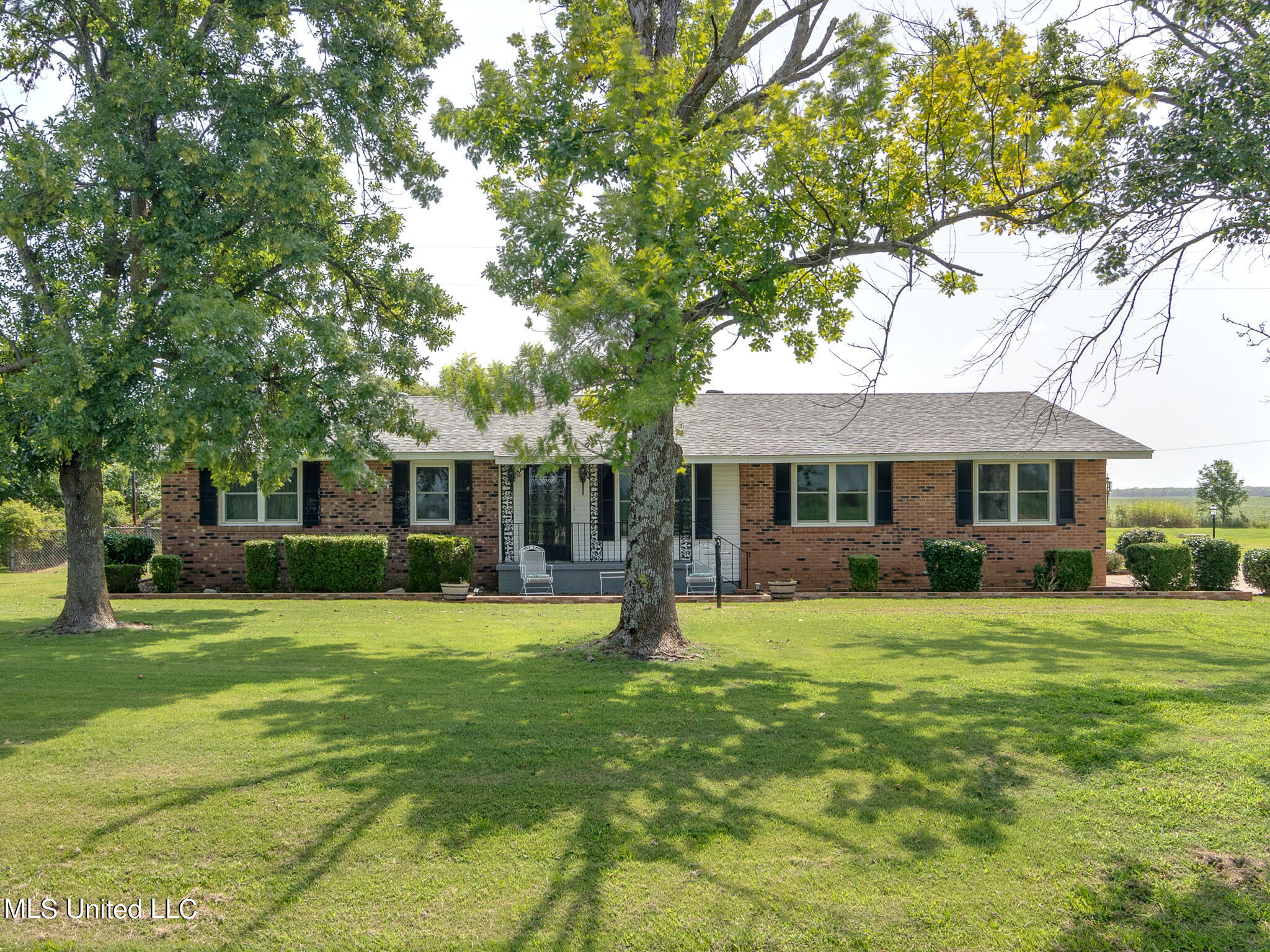 7545 Dubbs Road Dundee, MS 38626 - Photo 2 of 46 7545 Dubbs Road-2